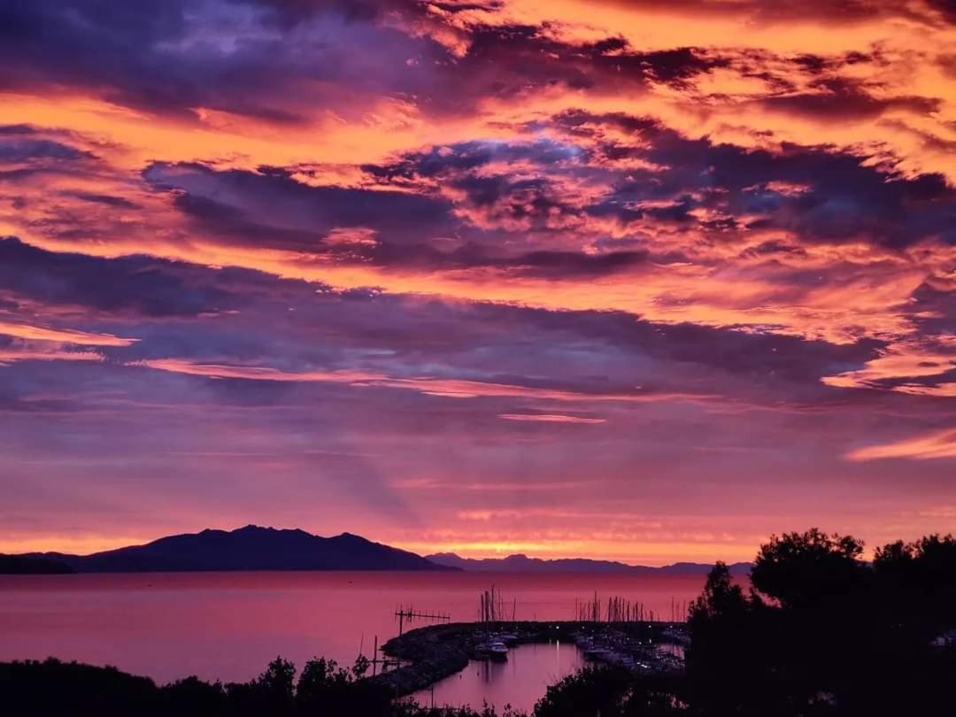 Il Balcone Sull'Elba Apartment Piombino Luaran gambar
